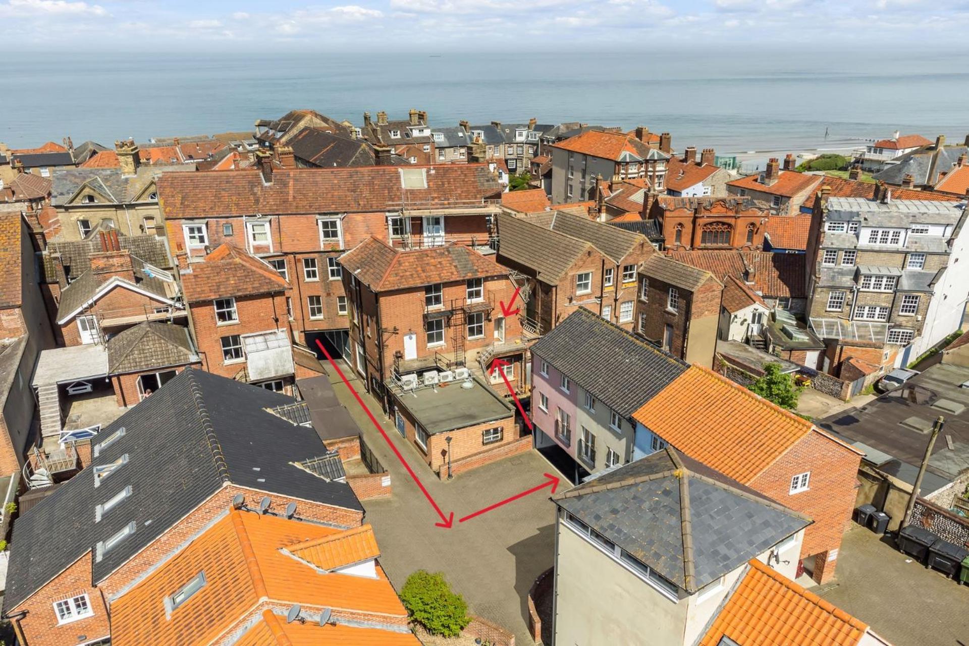 1-Bed Seaside Apartment With Parking Cromer Exterior foto
