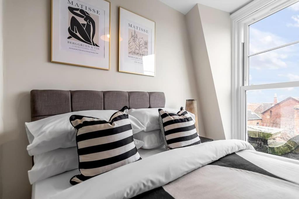 1-Bed Seaside Apartment With Parking Cromer Exterior foto